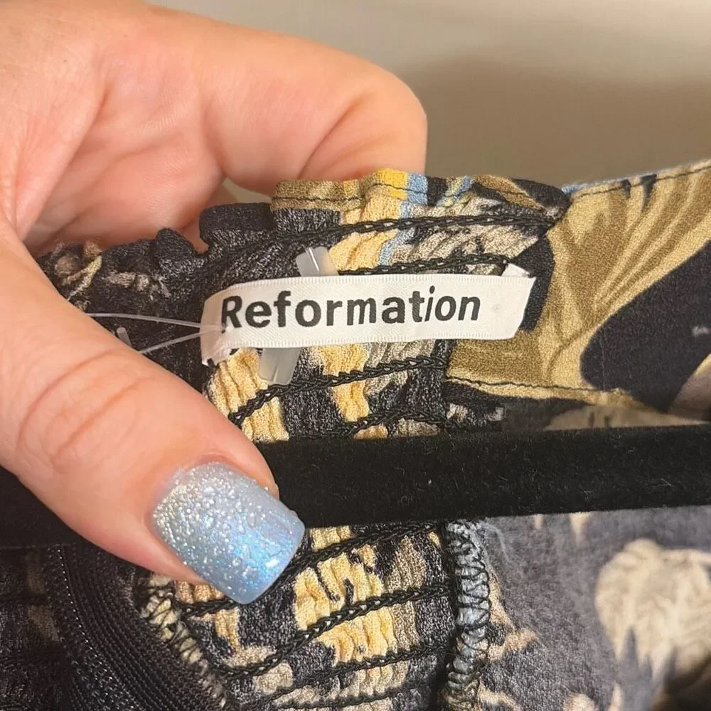 ✨Reformation Bexley Floral Sz 6 Top✨